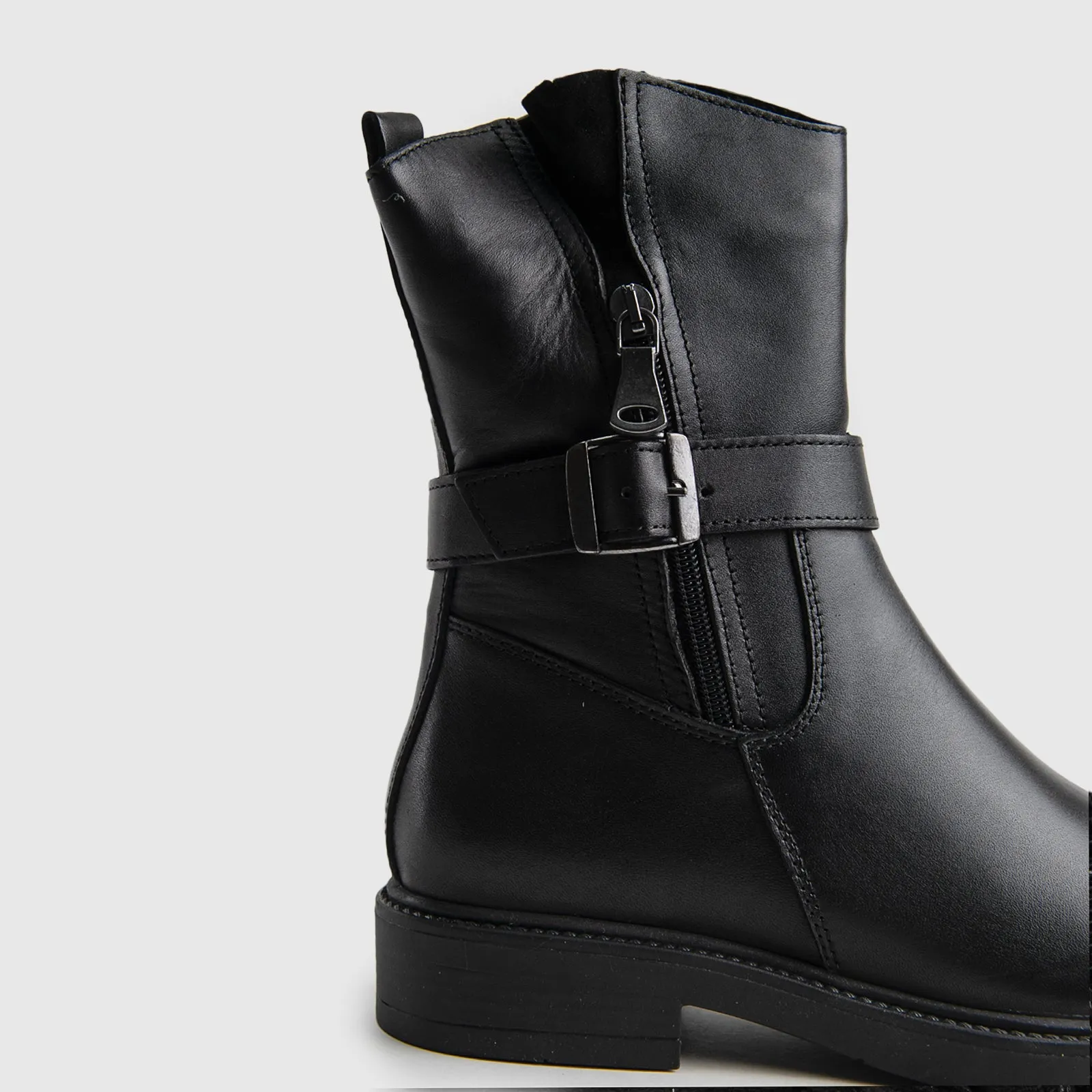 Casual Comfort Boots - 709