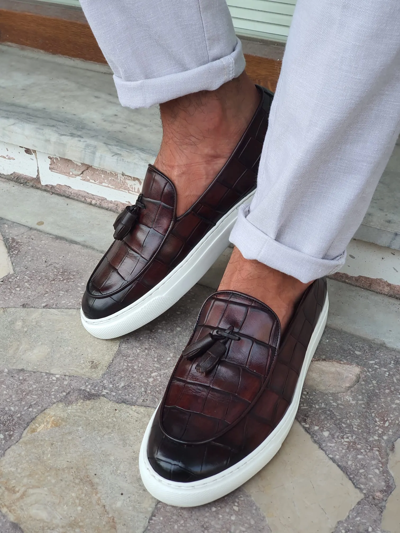 Chase Sardinelli Eva Sole Croc Tasseled Brown Leather Shoes