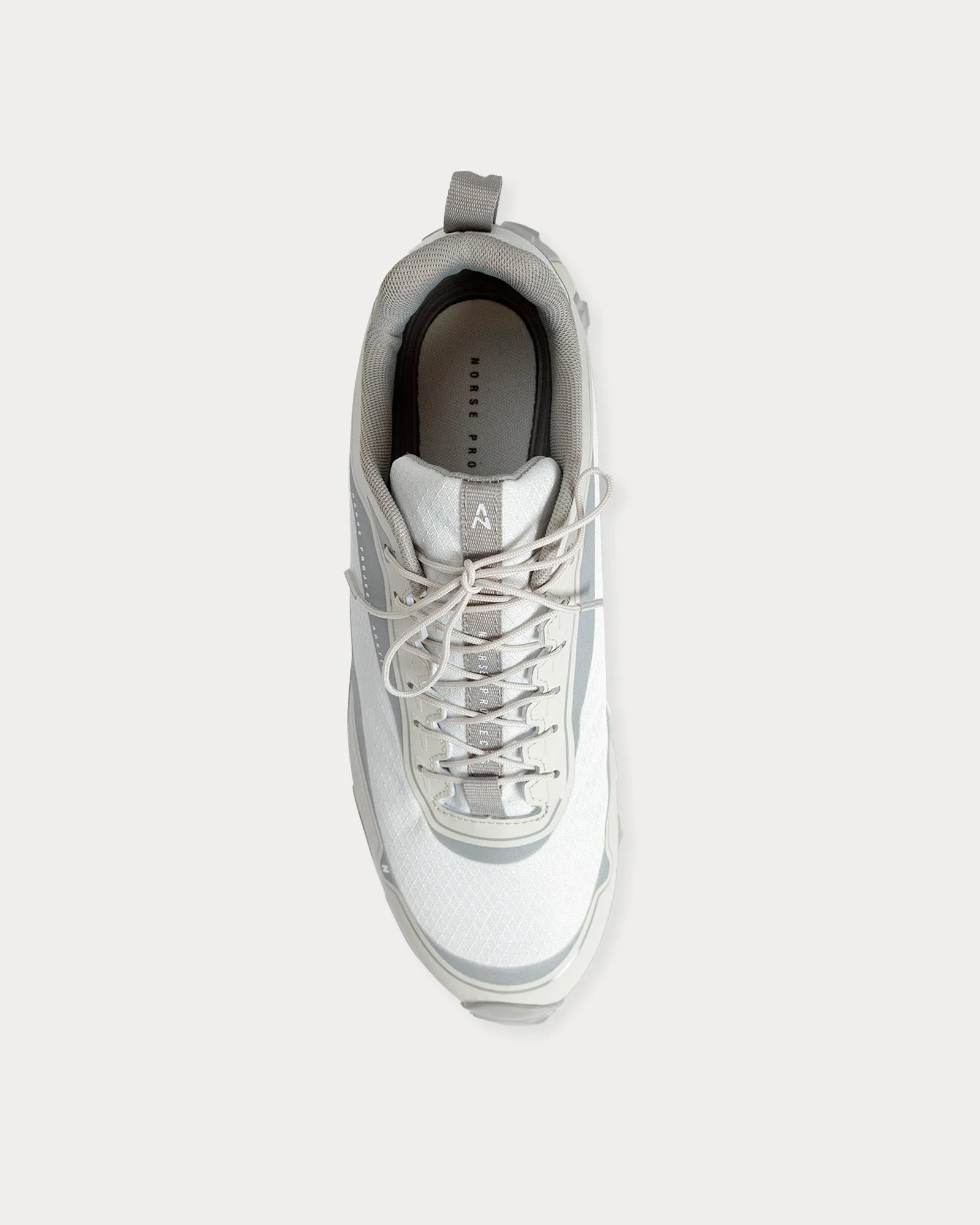 Lace Up Hyper Runner V08 White Low Top Sneakers