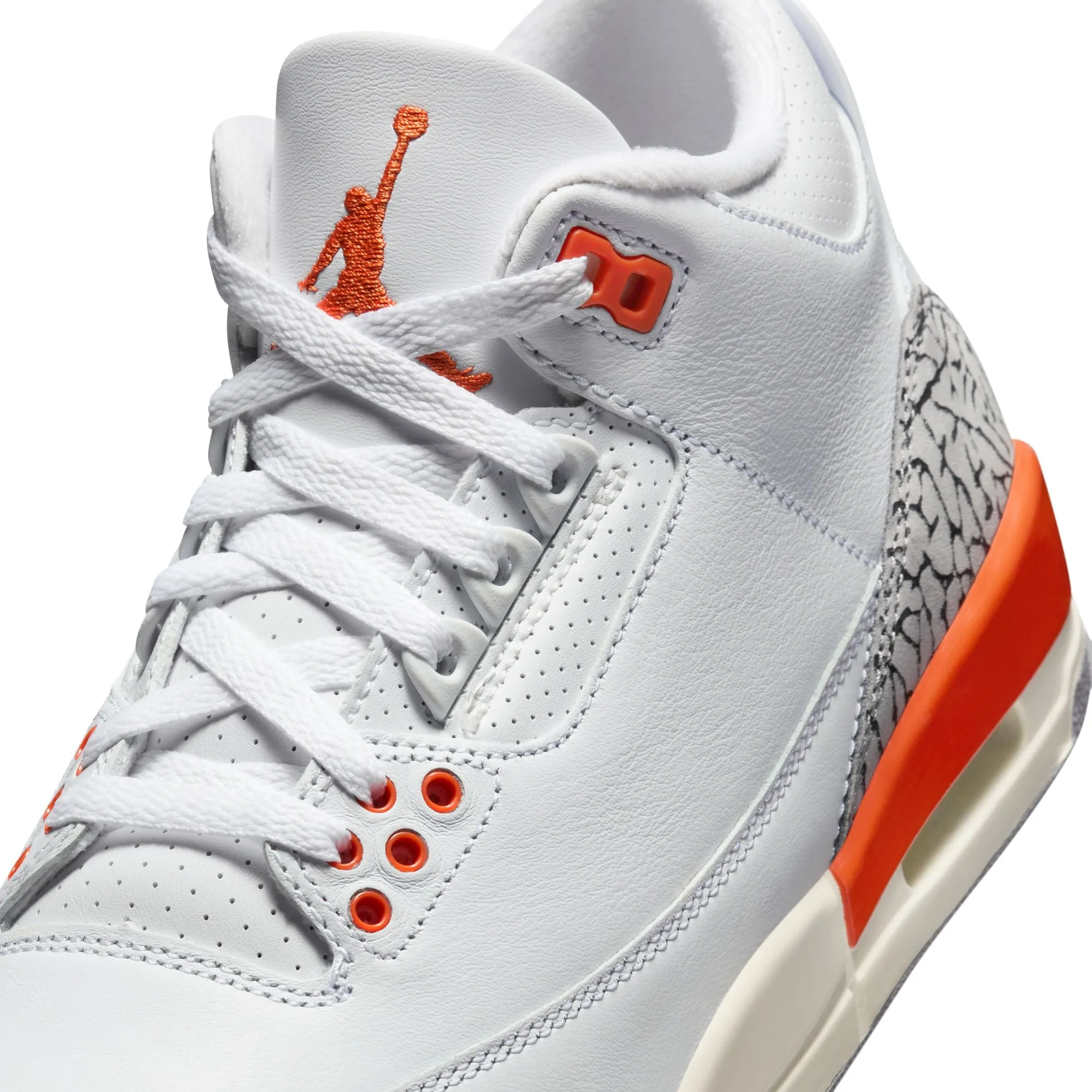 Nike - W Air Jordan 3 Retro ~ Georgia Peach