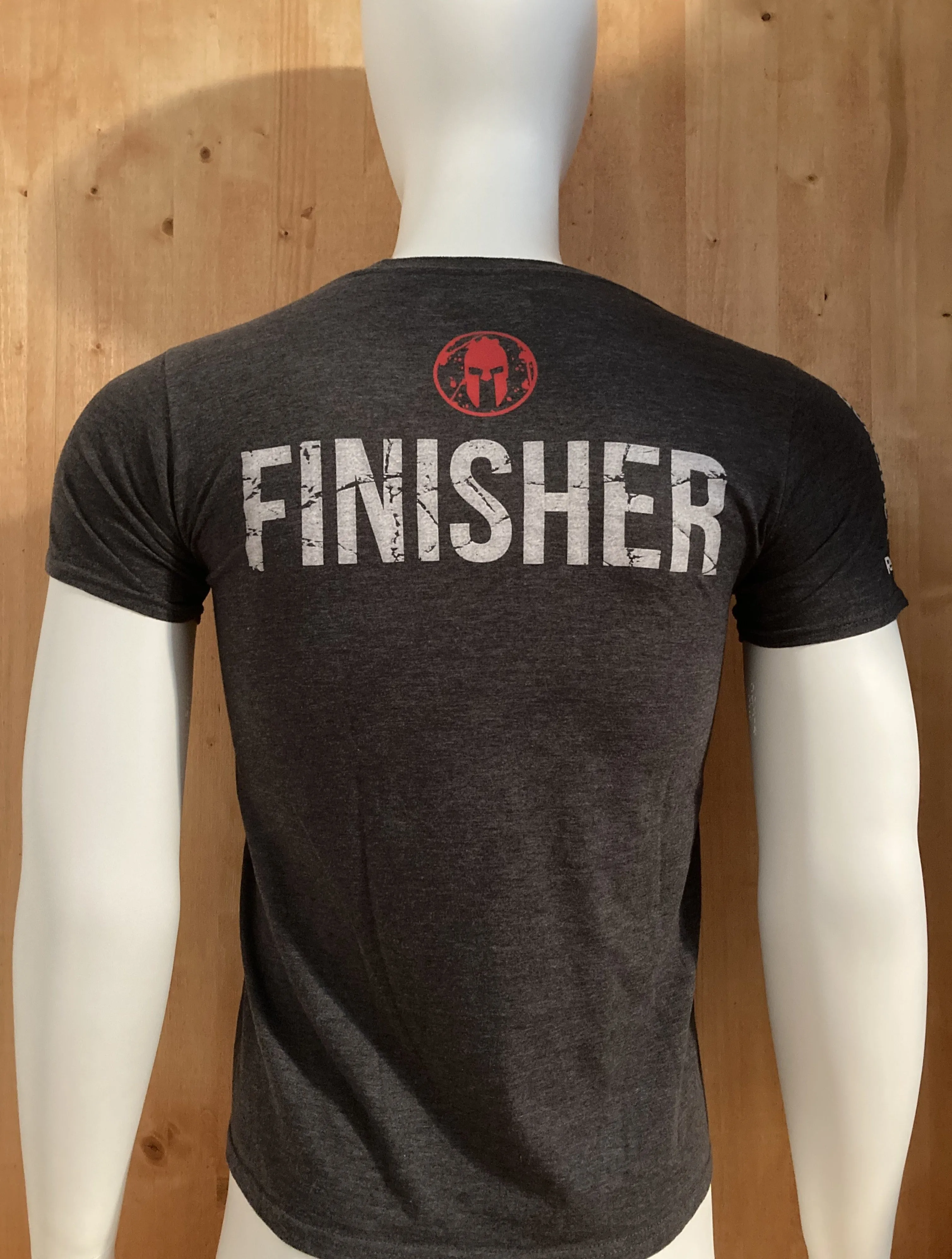 REEBOK "SPARTAN RACE 2015 SPRINT" TRIFECTA QUALIFIER FINISHER Graphic Print Adult XS Extra Xtra Small Dark Gray T-Shirt Tee Shirt