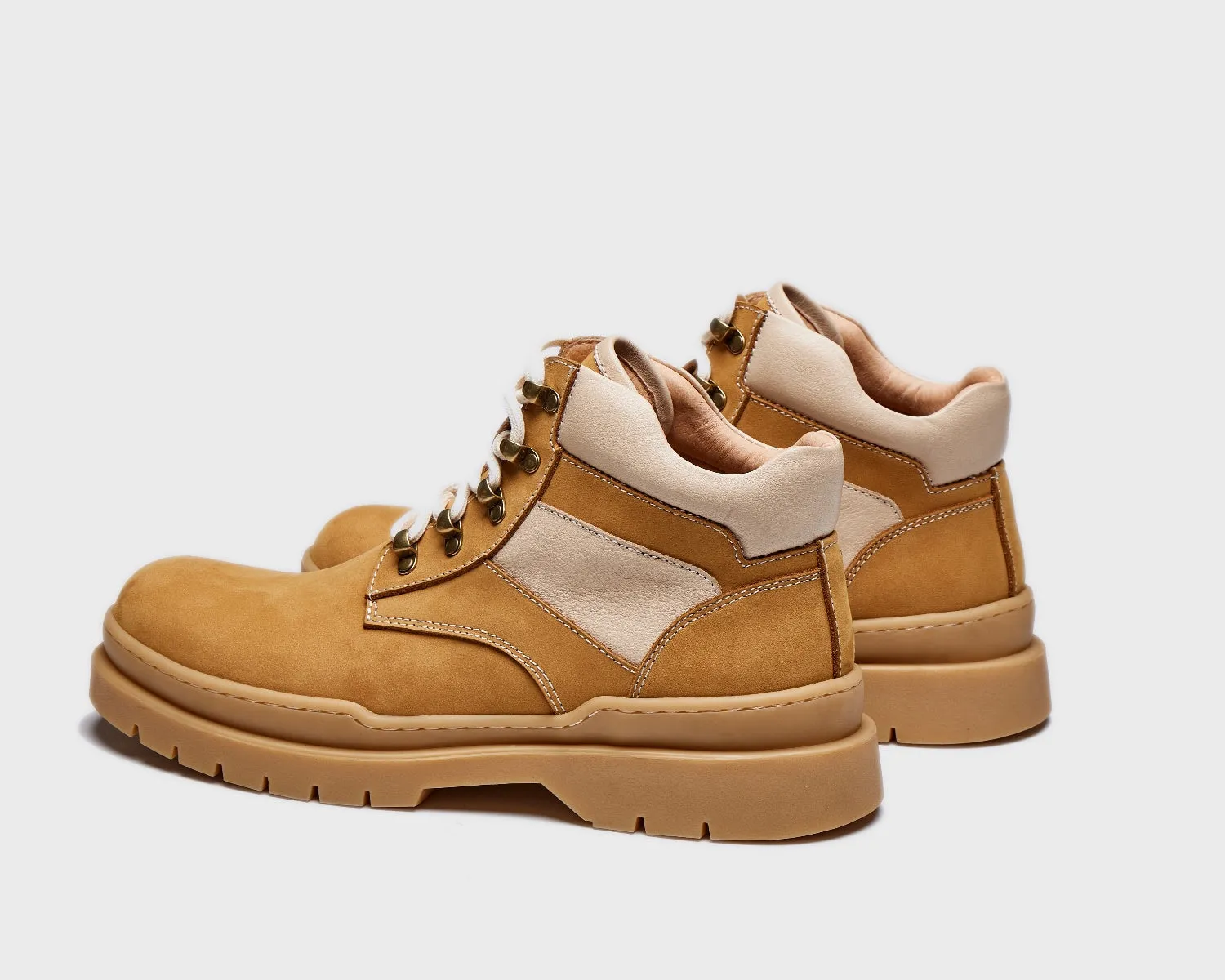 Sandstone Trekker