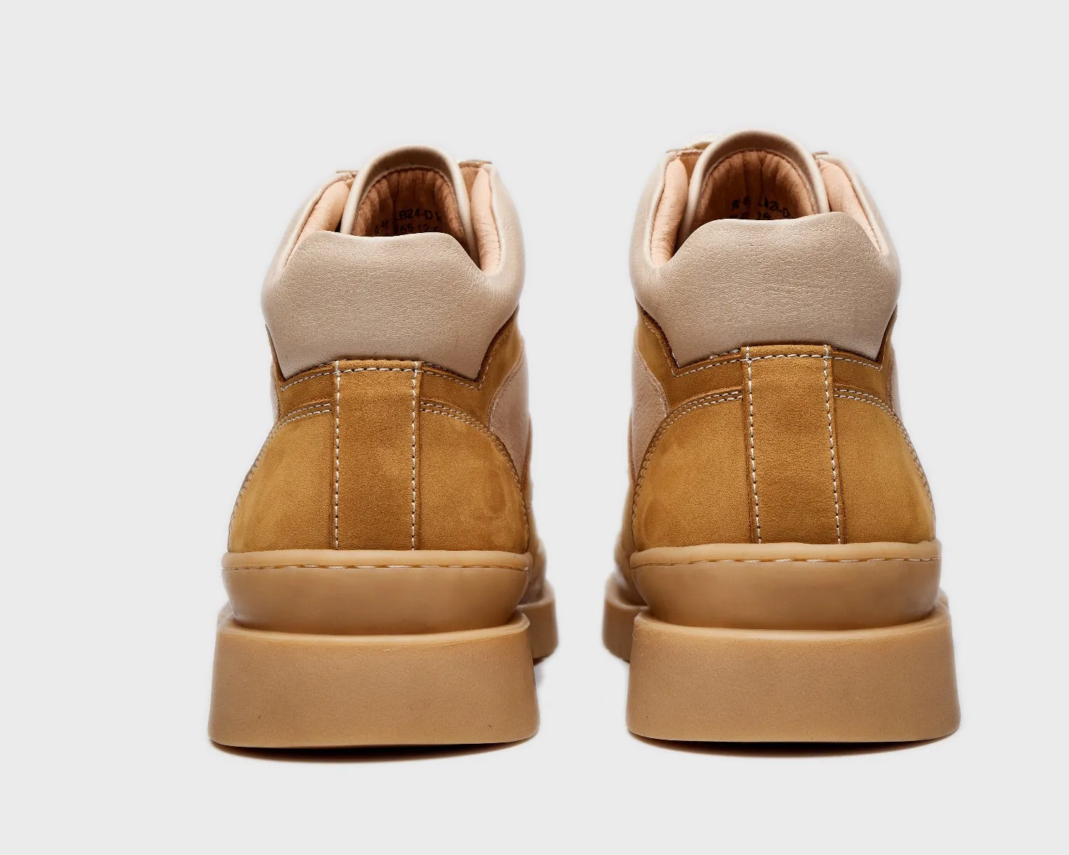 Sandstone Trekker
