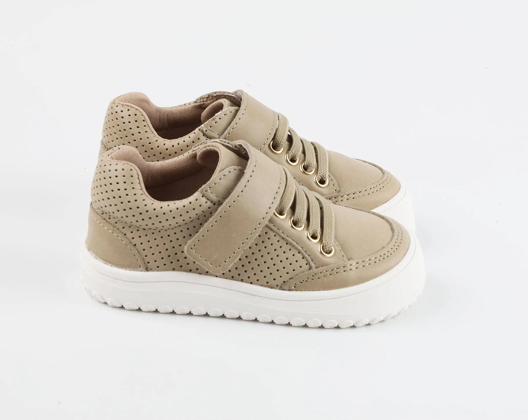 The Play Perfect Low Top
