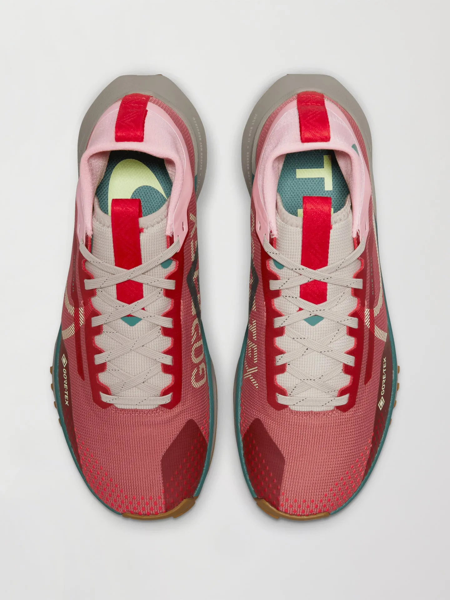 WMNS REACT PEGASUS TRAIL 4 GTX - Canyon Rust/Barely Volt-Med Soft Pink