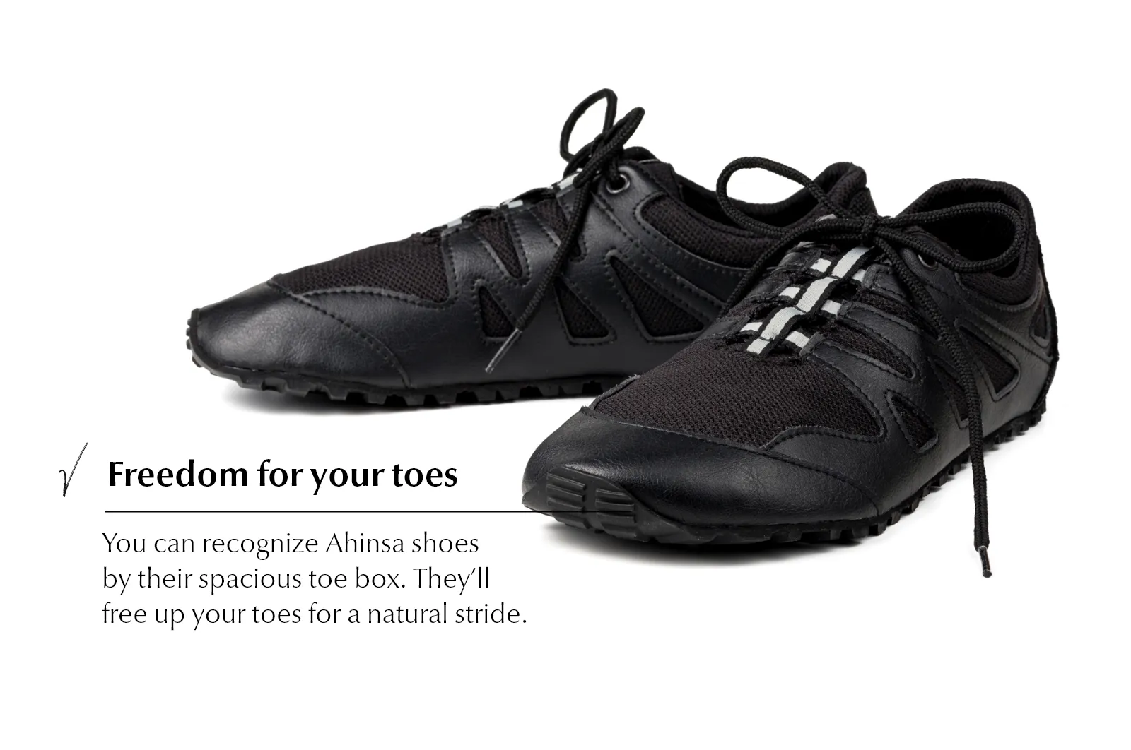 Women’s Chitra Trek&Trail Comfort black sneakers