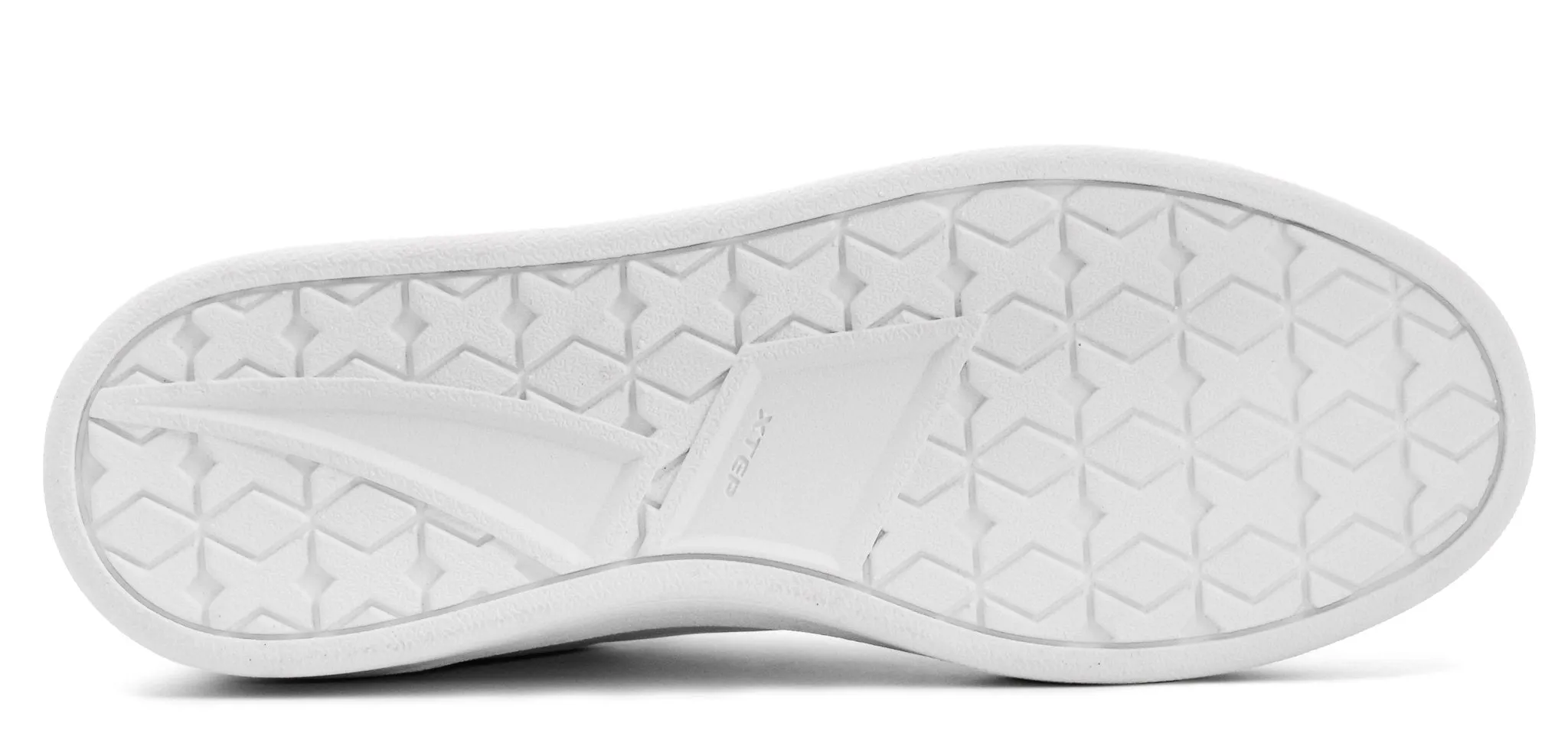 Xtep leather panel shoes